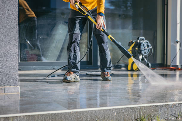 Best Factory Floor Cleaning  in North Brooksville, FL